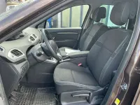 Gebraucht Renault Scénic III Dynamique 131 PS (96 kW) 2010 Mokkabraun Van / Kleinbus