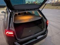 Gebraucht VW Passat 125 PS (91 kW) 2018 Schwarz Kombi