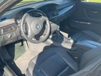 Gebraucht BMW 330 Cabriolet 245 PS (180 kW) 2010 Schwarz Cabrio