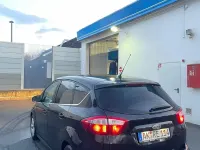 Gebraucht Ford C-MAX 140 PS (102 kW) 2012 Schwarz Van / Kleinbus