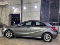 gebraucht Mercedes A200 D Urban Automatik Xenon Navi ParkAssistent