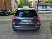 Gebraucht Mercedes B200 AMG line 163 PS (119 kW) 2019 Silber Van / Kleinbus