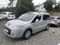 Gebraucht Peugeot TePee Premium 120 PS (88 kW) 2011 Silber Kombi