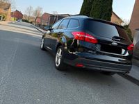 Gebraucht Ford Focus 150 PS (110 kW) 2016 Schwarz Kombi