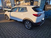 Gebraucht Kia Stonic Vision 84 PS (61 kW) 2021 Weiß SUV
