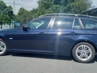 Gebraucht BMW 320 170 PS (125 kW) 2009 Blau Kombi