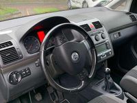 Gebraucht VW Touran Highline 140 PS (102 kW) 2009 Van / Kleinbus