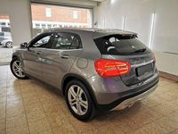 Gebraucht Mercedes GLA220 170 PS (125 kW) 2015 Grau SUV