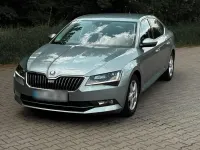 Gebraucht Skoda Superb 179 PS (131 kW) 2016 Silber Limousine