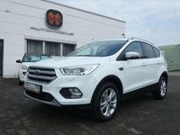 Gebraucht Ford Kuga Titanium 150 PS (110 kW) 2017 Weiß SUV