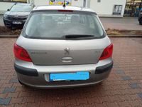 gebraucht Peugeot 307 SW 110