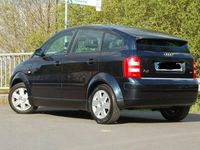 Gebraucht Audi A2 75 PS (55 kW) 2004 Blau Kleinwagen
