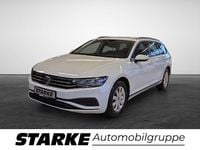 Gebraucht VW Passat Basis 150 PS (110 kW) 2023 Weiß Kombi