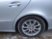 Gebraucht Mercedes E320 224 PS (164 kW) 2008 Silber Limousine