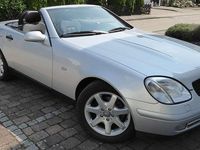 Gebraucht Mercedes SLK230 193 PS (141 kW) 1999 Silber Cabrio