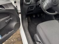 Gebraucht Opel Corsa 69 PS (50 kW) 2010 Weiß Kleinwagen