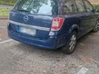 Gebraucht Opel Astra 101 PS (74 kW) 2007 Blau Kombi
