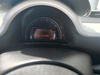 Gebraucht Renault Twingo LIMITED 69 PS (50 kW) 2017 Weiß Kleinwagen