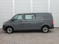 Gebraucht VW Transporter 110 PS (80 kW) 2025 Grau Van
