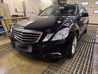 Gebraucht Mercedes E200 136 PS (100 kW) 2010 Schwarz Kombi