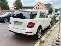 Gebraucht Mercedes ML350 Edition 231 PS (169 kW) 2010 Weiß SUV