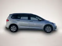 Gebraucht VW Touran Comfortline 150 PS (110 kW) 2023 Silber Van / Kleinbus