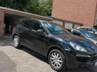 Gebraucht Porsche Cayenne 245 PS (180 kW) 2012 Schwarz SUV