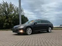 Gebraucht Skoda Superb 190 PS (139 kW) 2015 Schwarz Kombi