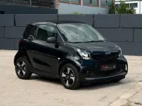 Gebraucht Smart ForTwo Coupé 60 kW (82 PS) 2022 Schwarz Coupé
