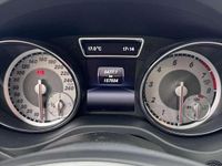 Gebraucht Mercedes CLA200 156 PS (114 kW) 2015 Grau Limousine