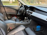 Gebraucht BMW 523 177 PS (130 kW) 2007 Schwarz Limousine
