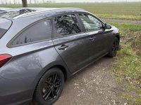 Gebraucht Hyundai i30 YES! 140 PS (102 kW) 2019 Grau Kombi