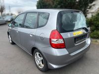 Gebraucht Honda Jazz Cool 77 PS (56 kW) 2007 Silber Kleinwagen