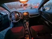 Używany Renault Clio IV Initiale Paris 73 KM (53 kW) 2014 Biały Hatchback