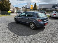 Gebraucht Opel Astra 115 PS (84 kW) 2009 Blau Limousine