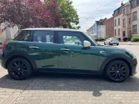Gebraucht Mini Cooper 136 PS (100 kW) 2018 British racing green ii metall Kleinwagen