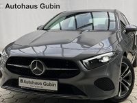 Gebraucht Mercedes A200 163 PS (119 kW) 2024 Grau Limousine