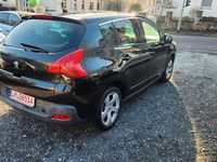 Gebraucht Peugeot 3008 Premium 120 PS (88 kW) 2010 Schwarz SUV