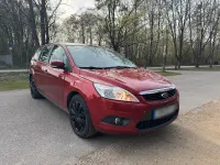 Używany Ford Focus 101 KM (74 kW) 2008 Pomarańczowy Sedan/Limuzyna
