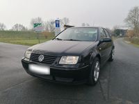 Gebraucht VW Bora 115 PS (84 kW) 2000 Schwarz Limousine
