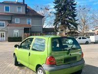 Gebraucht Renault Twingo 58 PS (42 kW) 2002 Grün Kleinwagen