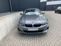 Gebraucht BMW 318 156 PS (114 kW) 2025 Grau Kombi