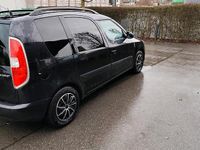 Gebraucht Skoda Roomster 86 PS (63 kW) 2012 Schwarz Van / Kleinbus