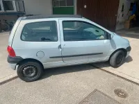 Gebraucht Renault Twingo 58 PS (42 kW) 2005 Silber Kleinwagen