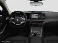 Gebraucht BMW 318 156 PS (114 kW) 2025 Blau Kombi