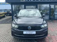 Gebraucht VW Tiguan Life 150 PS (110 kW) 2023 Grau SUV