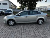 Gebraucht Ford Mondeo 110 PS (80 kW) 2009 Beige Limousine