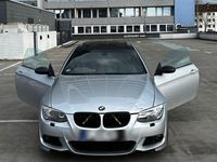 gebraucht BMW 320 i E92 Coupé*Xenon*PDC*Panorama Dach*Leder*M-Paket*SHZ*