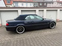 Gebraucht BMW 320 Cabriolet 170 PS (125 kW) 2001 Blau Cabrio