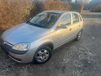 Gebraucht Opel Corsa 75 PS (55 kW) 2003 Silber Kleinwagen